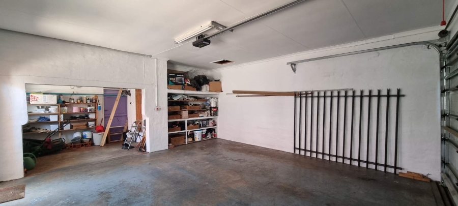 5 Bedroom Property for Sale in Bayswater Free State